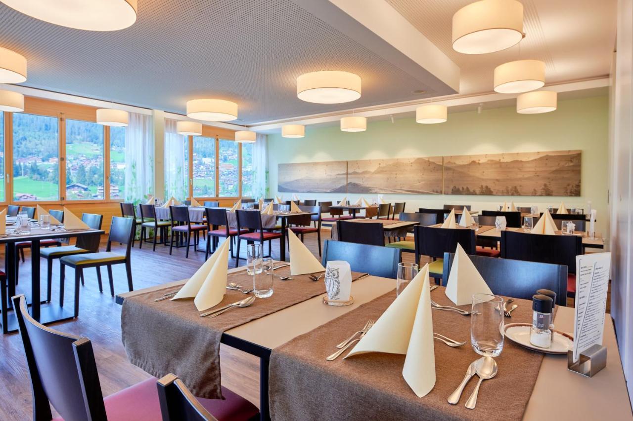 Ferien- Und Familienhotel Alpina Αντελμπόντεν Εξωτερικό φωτογραφία
